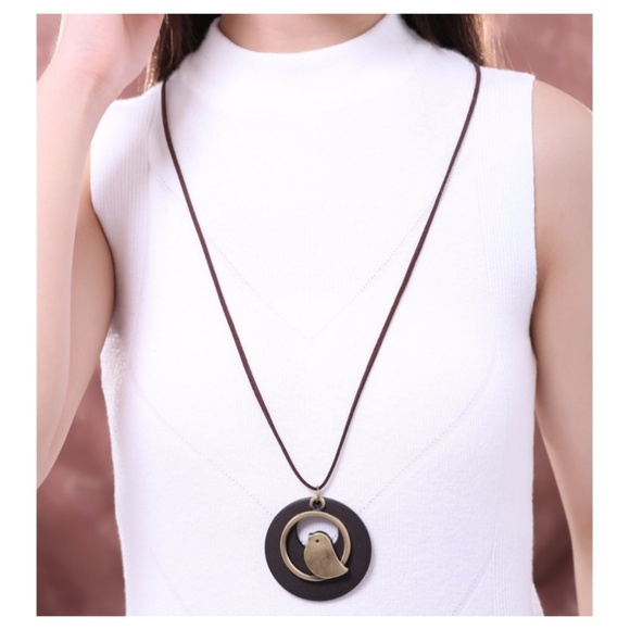 🎁REDUCED🎁Black Rustic Bird Pendant Necklace - Picture 5 of 5